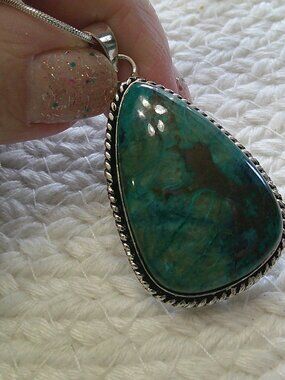Gorgeous BLUE APATITE Handmade Sterling 925 Pendant/Chain #685E